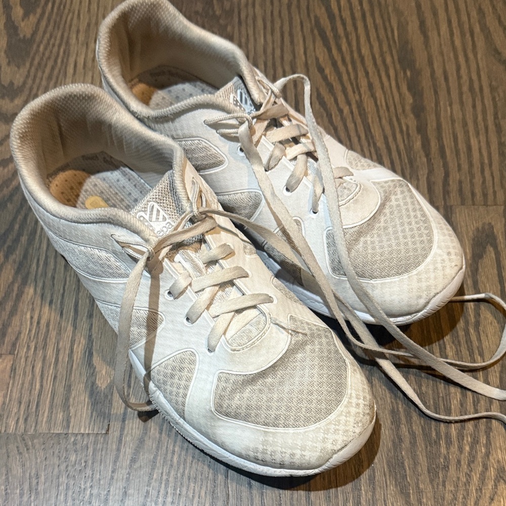 Cheer Shoes (Kaepa)
